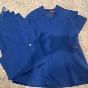 FIGS Inala size S top and Yola size S bottoms